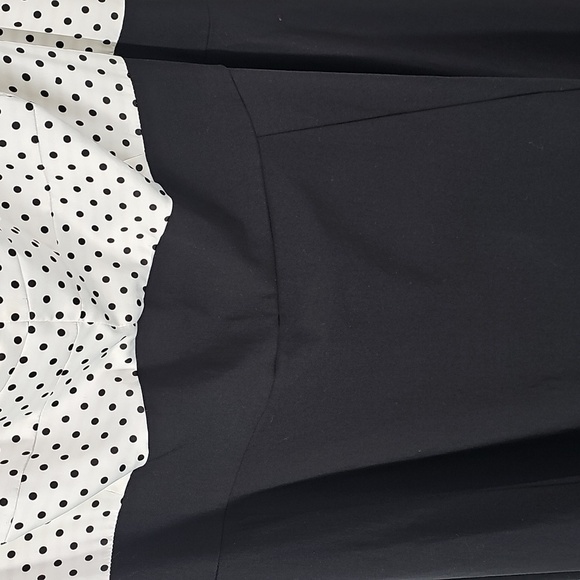 Torrid Satiny Sweetheart Neckline Polka Dot Dress w Black Fit&Flare Bottom Plus - Picture 5 of 10
